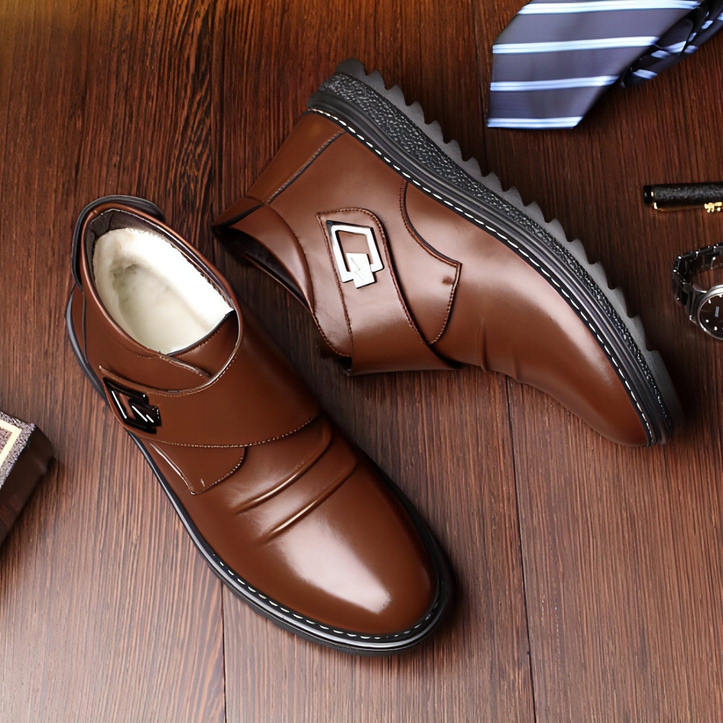 High-top shoes plus cashmere men's shoes