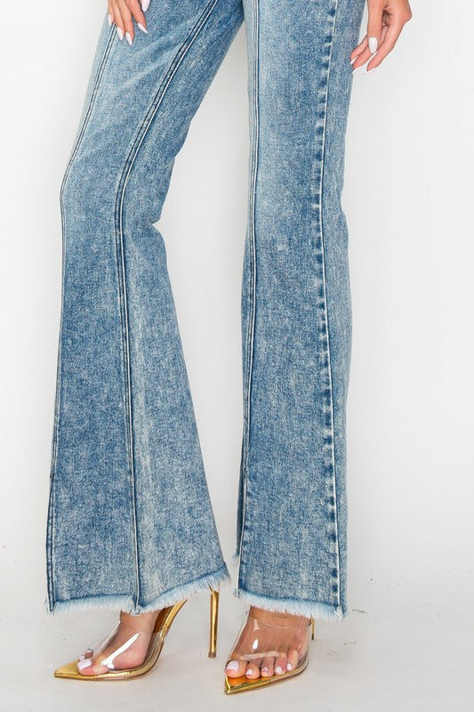 HIGH RISE SUPER STRETCH FLARE W/SEAMED FRONT JEANS