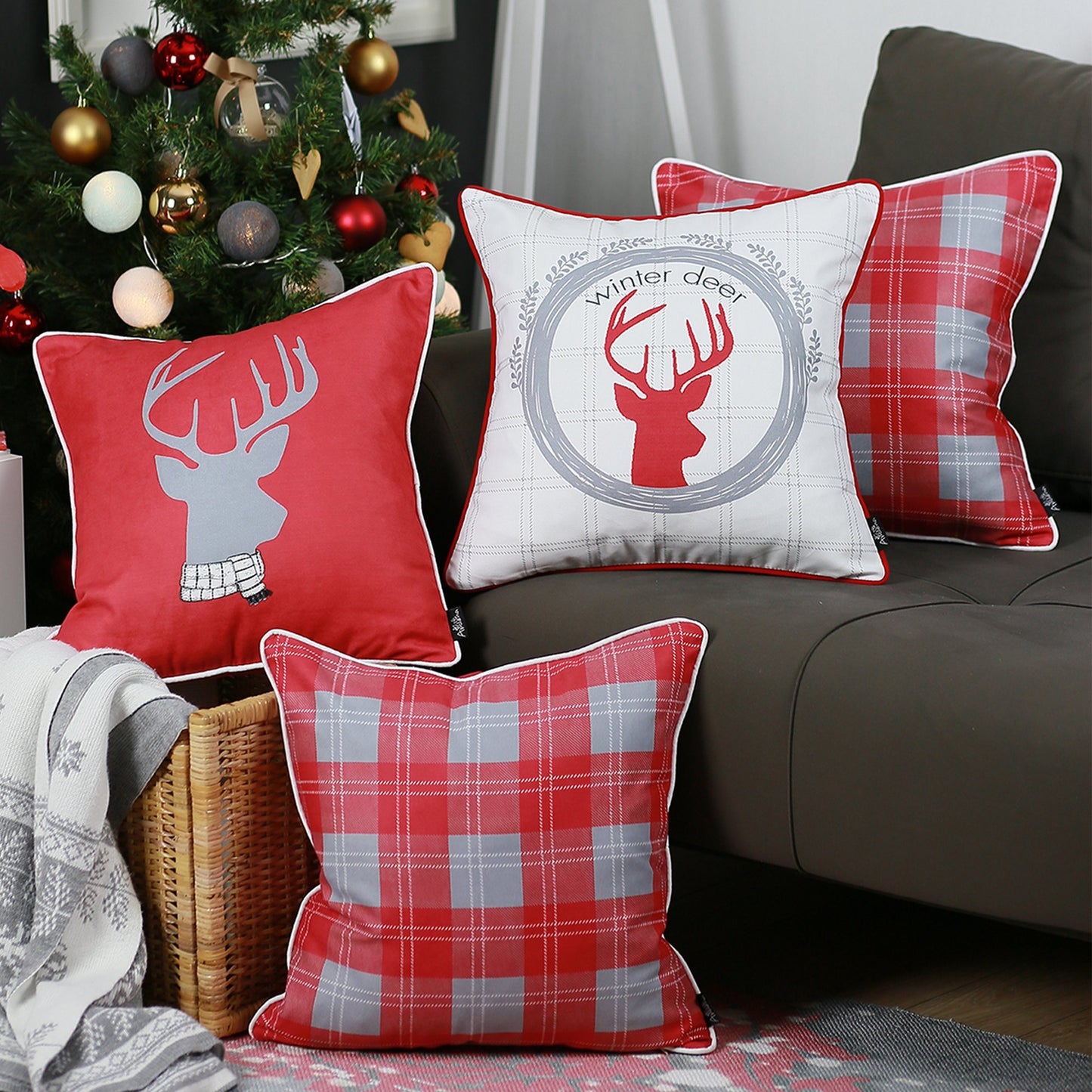 Set of 4 18inches Winter Deer Throw Pillow Cover in Multicolor