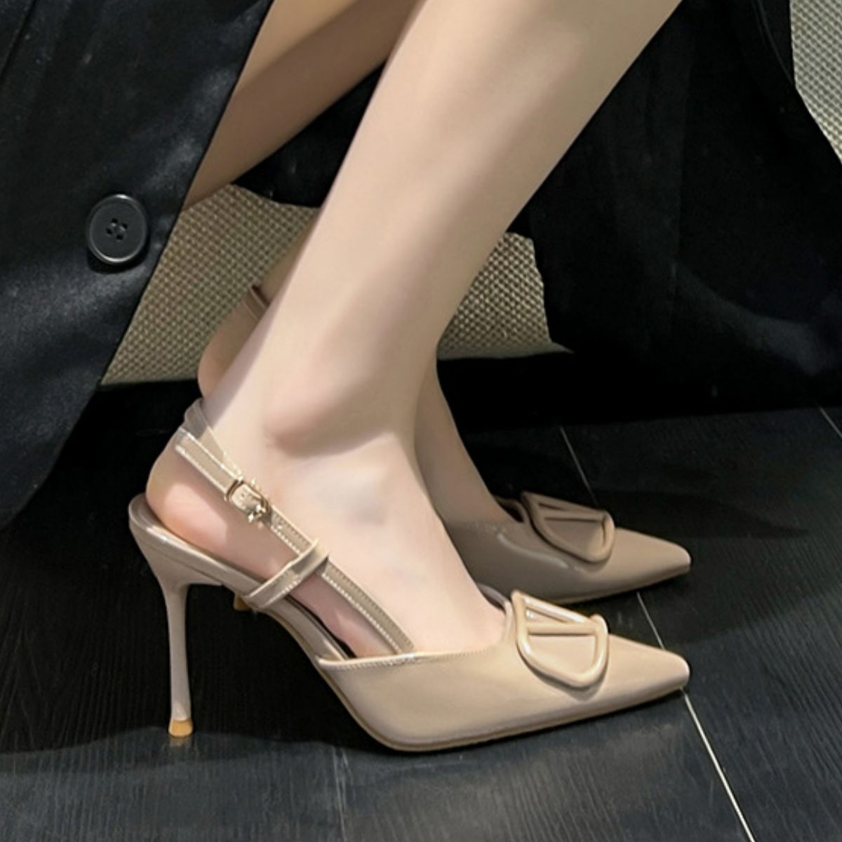 8fce7363-1b03-4e19-b37f-31ed066d01d7-Max