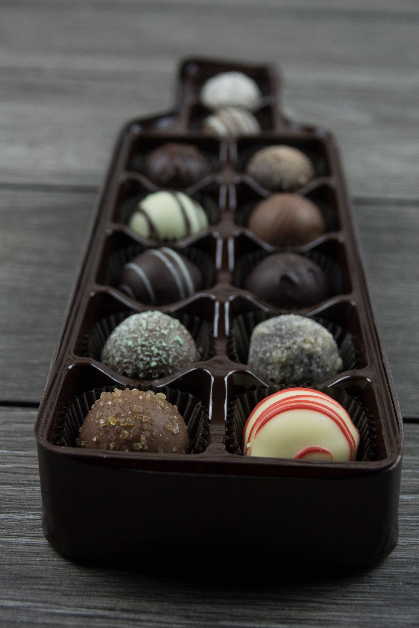Gourmet Chocolate Truffle Gift Box – 12 Handcrafted Truffles in Wine