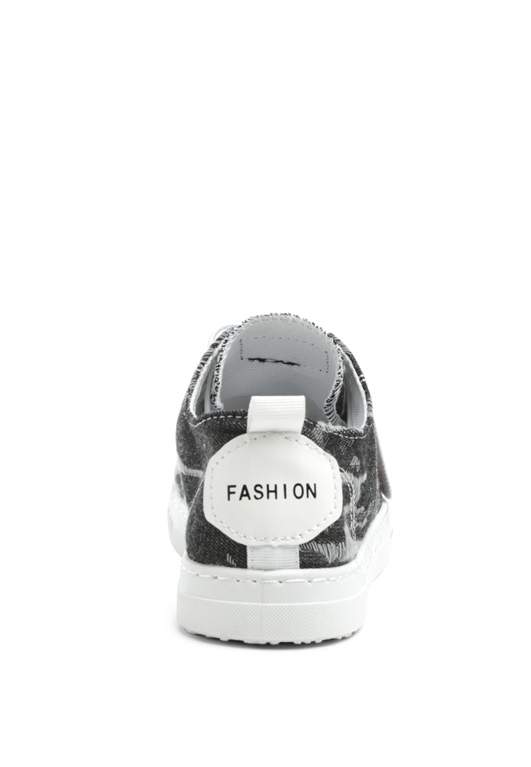 Men's Distressed Denim Lace-Up Casual Sneakers