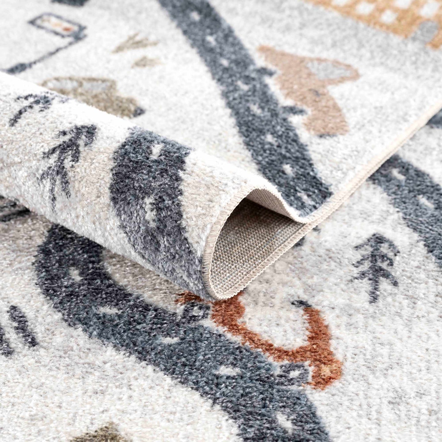 Mave Washable Area Rug