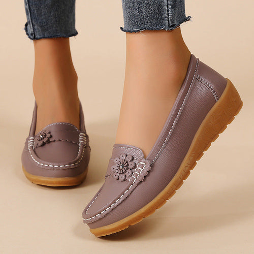 Loafers – Cross-Border Casual Elegance