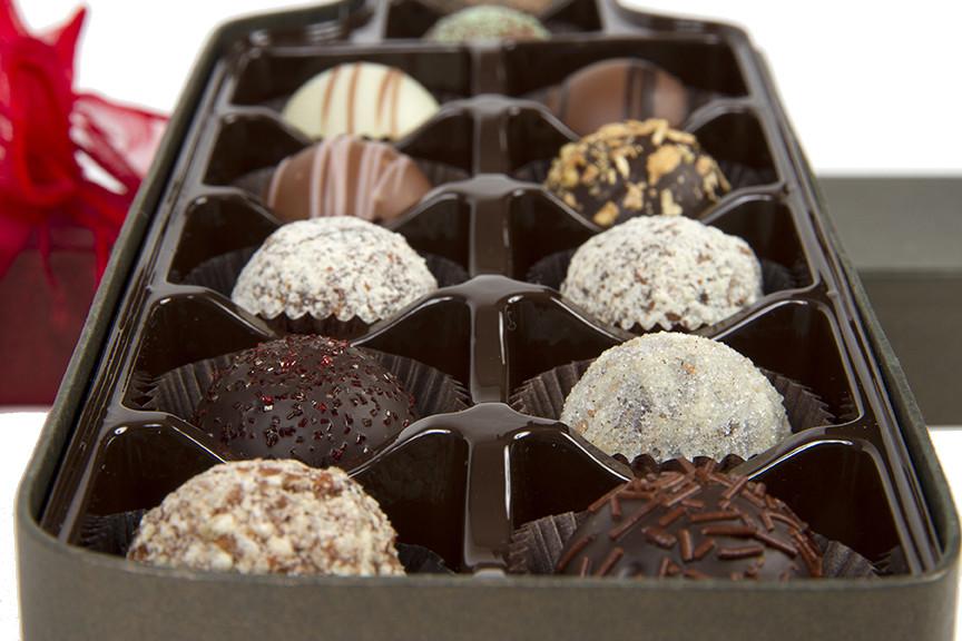 Gourmet Chocolate Truffle Gift Box – 12 Handcrafted Truffles in Wine