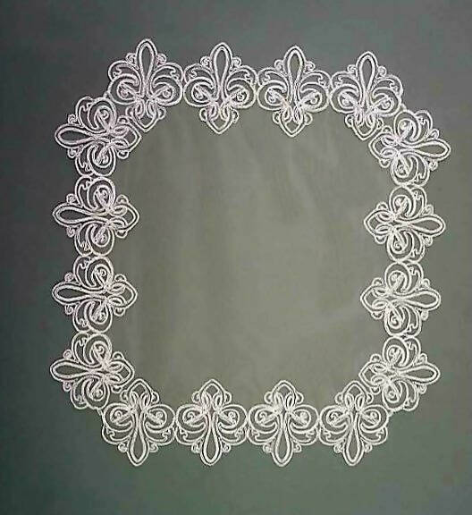 Crown Napkin Set, Table Cover, Doily, Candle Scape, 2PC
