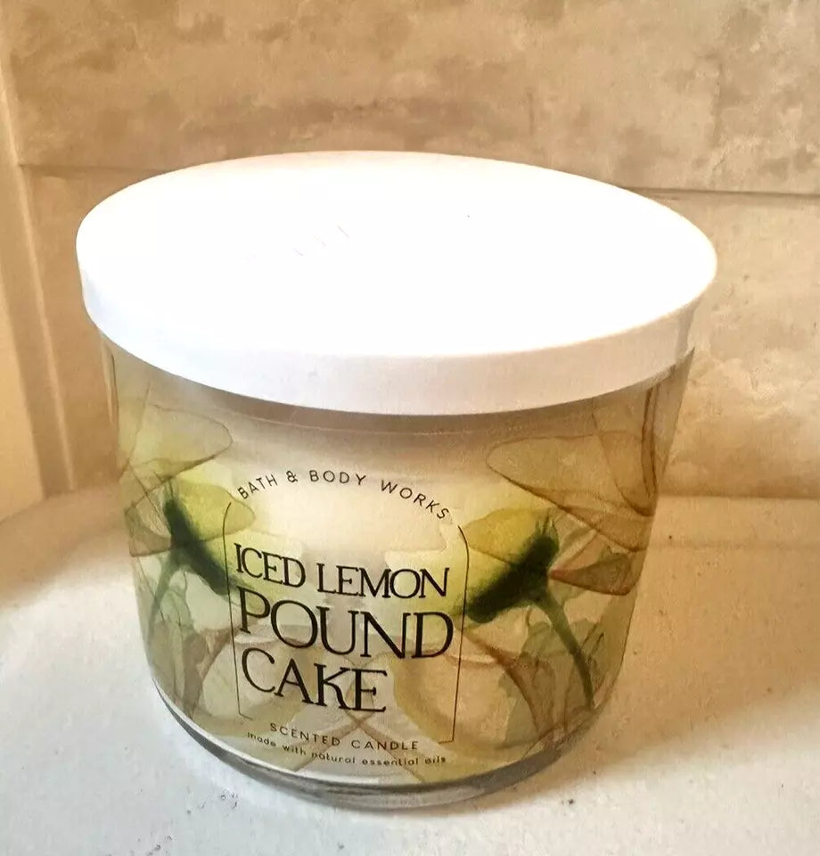 BBW Iced Lemon Pound Cake 14.5 Oz, Bath & Body Works